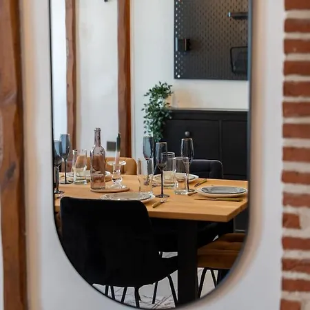 La Dolce Vita, Maison Familiale *